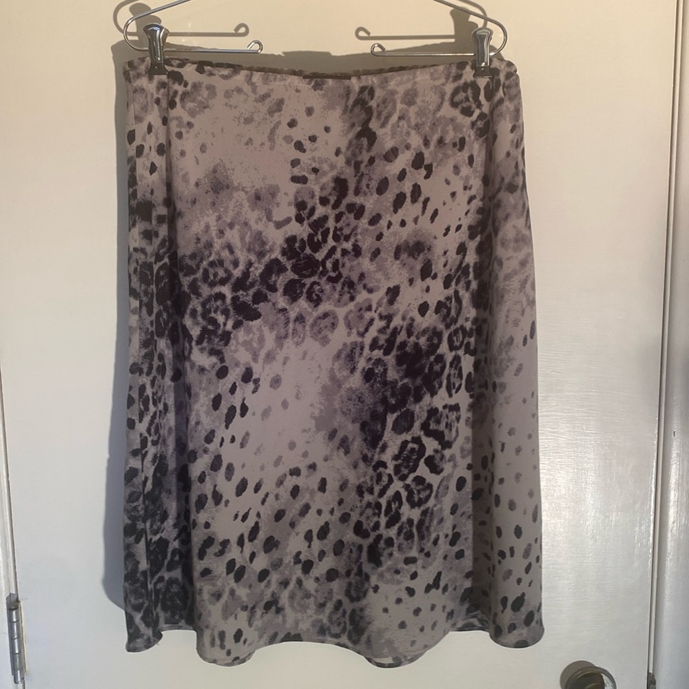 Woman’s skirt